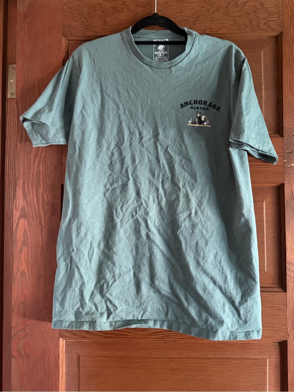 Anchorage Alaska Men's Short-Sleeve Tee with Bears Size L
